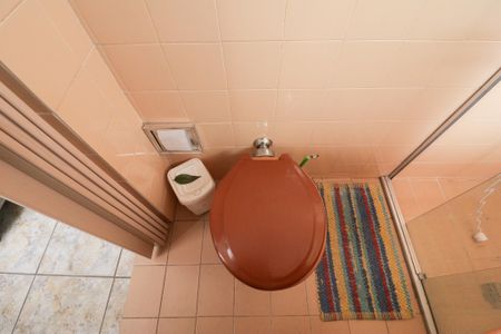 Casa à venda com 150m², 3 quartos e 2 vagasBanheiro da Suíte