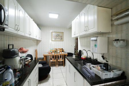 Casa à venda com 150m², 3 quartos e 2 vagasCozinha