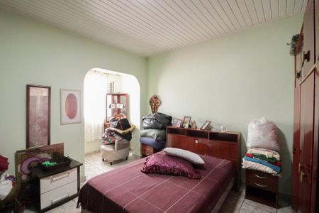 Casa à venda com 150m², 3 quartos e 2 vagasSuíte