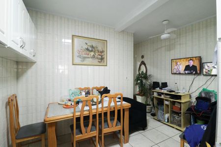 Casa à venda com 150m², 3 quartos e 2 vagasCozinha