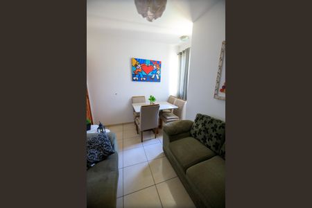 Apartamento à venda com 120m², 2 quartos e 2 vagasSala