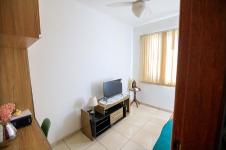 Apartamento à venda com 120m², 2 quartos e 2 vagasSala 2