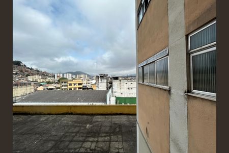 Vista da Sala de apartamento para alugar com 2 quartos, 44m² em Madureira, Rio de Janeiro