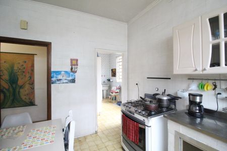 Casa à venda com 250m², 2 quartos e 3 vagasCozinha