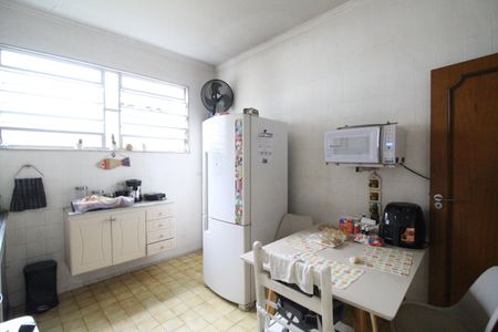 Casa à venda com 250m², 2 quartos e 3 vagasCozinha