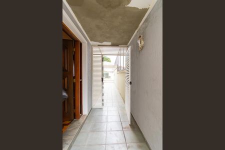 Casa à venda com 190m², 3 quartos e 2 vagasCorredor