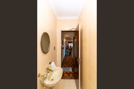 Casa à venda com 190m², 3 quartos e 2 vagasLavabo