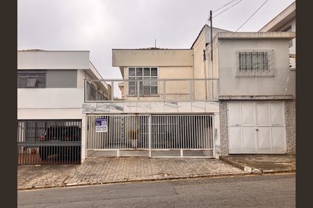 Casa à venda com 190m², 3 quartos e 2 vagasFachada