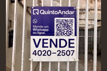 Casa à venda com 190m², 3 quartos e 2 vagasFachada