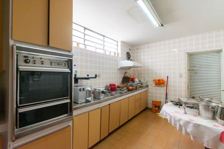 Casa à venda com 190m², 3 quartos e 2 vagasCozinha