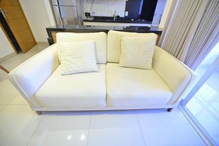 Sala de apartamento para alugar com 1 quarto, 42m² em Setor Bueno, Goiânia