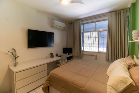 Apartamento à venda com 98m², 2 quartos e 1 vagaSuíte 2