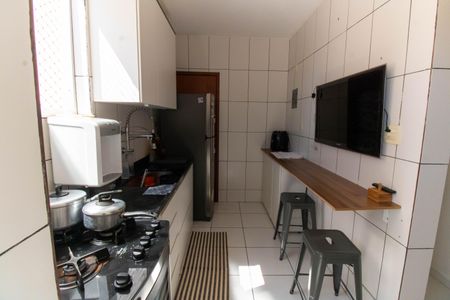 Apartamento à venda com 98m², 2 quartos e 1 vagaCozinha