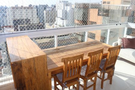 Apartamento à venda com 106m², 3 quartos e 3 vagasVaranda da Área de Serviço