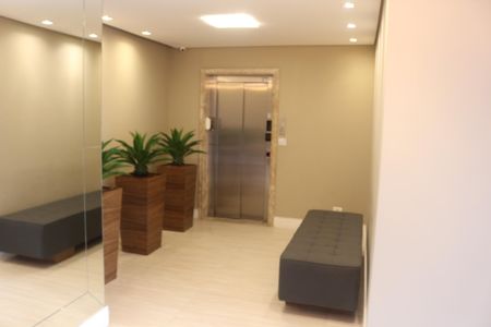 Apartamento à venda com 106m², 3 quartos e 3 vagasHall social