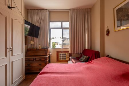 Apartamento à venda com 164m², 4 quartos e 3 vagas Suite