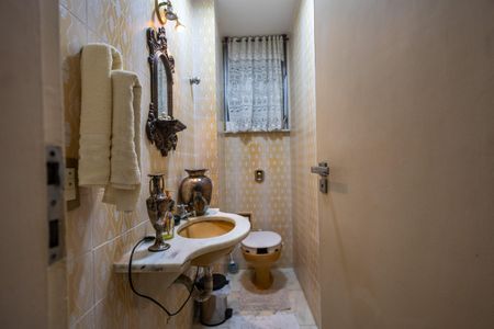 Apartamento à venda com 164m², 4 quartos e 3 vagasLavabo