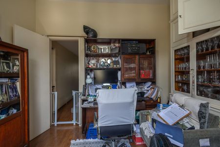 Apartamento à venda com 164m², 4 quartos e 3 vagasQuarto 1