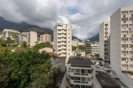 Apartamento à venda com 164m², 4 quartos e 3 vagasÁrea de Serviço Vista