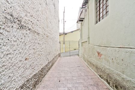 Casa à venda com 300m², 2 quartos e 4 vagas Casa à venda com 300m², 2 quartos e 4 vagasÁrea externa