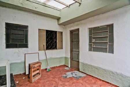 Casa à venda com 300m², 2 quartos e 4 vagas Casa à venda com 300m², 2 quartos e 4 vagasÁrea externa