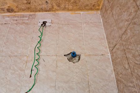 Casa à venda com 300m², 2 quartos e 4 vagas Casa à venda com 300m², 2 quartos e 4 vagasBanheiro da Suíte