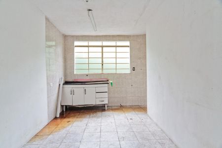 Casa à venda com 300m², 2 quartos e 4 vagas Casa à venda com 300m², 2 quartos e 4 vagasCozinha