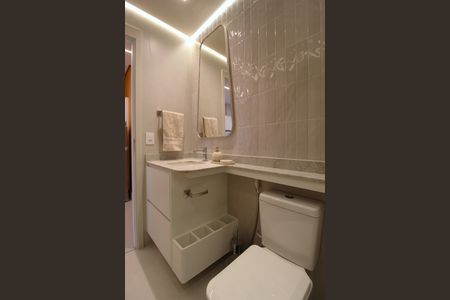 Banheiro de casa de condomínio à venda com 1 quarto, 27m² em Vila Olímpia, São Paulo