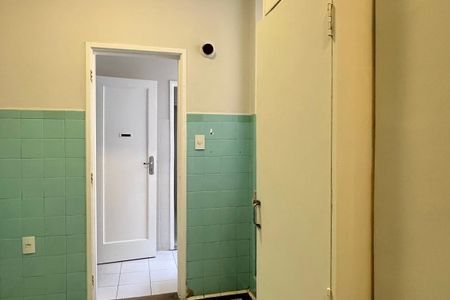 Apartamento à venda com 80m², 2 quartos e sem vagaCozinha