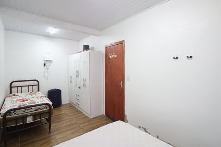 Quarto de casa para alugar com 1 quarto, 63m² em Igara, Canoas