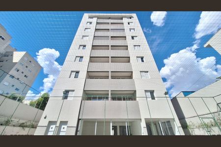 Apartamento para alugar com 63m², 2 quartos e 1 vagaÁrea comum