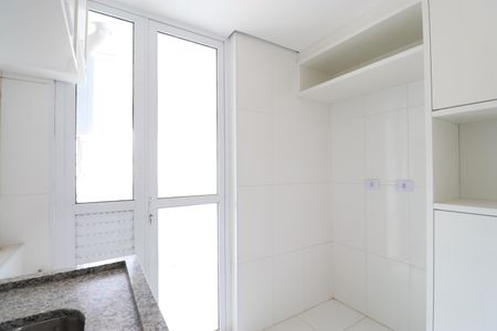 Apartamento para alugar com 63m², 2 quartos e 1 vagaCozinha e Área de Serviço