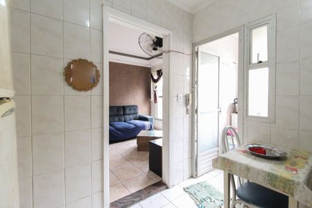 Apartamento à venda com 53m², 2 quartos e 1 vaga Apartamento à venda com 53m², 2 quartos e 1 vagaCozinha