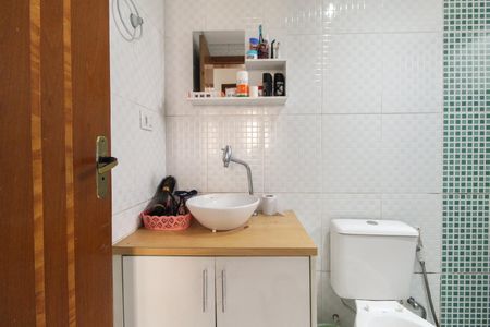 Apartamento à venda com 53m², 2 quartos e 1 vaga Apartamento à venda com 53m², 2 quartos e 1 vagaBanheiro