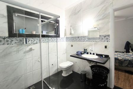 Casa de condomínio à venda com 129m², 3 quartos e 3 vagasBanheiro da Suíte