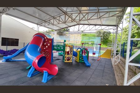 Casa de condomínio à venda com 129m², 3 quartos e 3 vagasÁrea comum