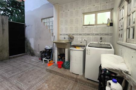 Casa de condomínio à venda com 129m², 3 quartos e 3 vagasÁrea de Serviço