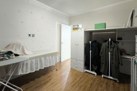 Casa de condomínio à venda com 129m², 3 quartos e 3 vagasQuarto 2