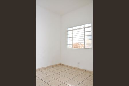 Casa para alugar com 90m², 2 quartos e 1 vaga Casa para alugar com 90m², 2 quartos e 1 vagaSala