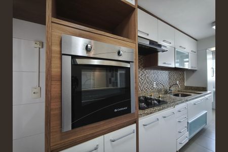 Apartamento à venda com 70m², 2 quartos e 1 vaga Apartamento à venda com 70m², 2 quartos e 1 vagaCozinha