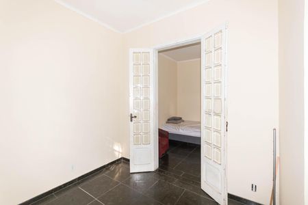 Sala de casa para alugar com 5 quartos, 115m² em Imperial de São Cristóvão, Rio de Janeiro