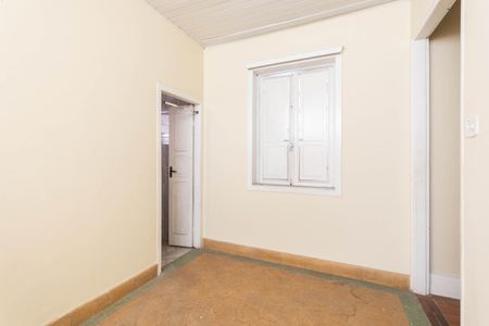 Casa para alugar com 115m², 5 quartos e 1 vagaHall segundo andar