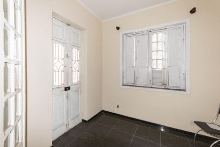 Casa para alugar com 115m², 5 quartos e 1 vagaSala