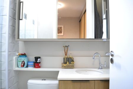 Apartamento à venda com 56m², 2 quartos e 1 vagaBanheiro da suíte