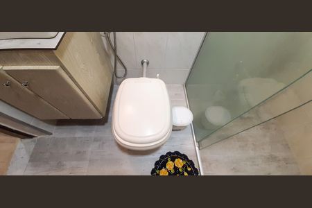 Casa à venda com 219m², 3 quartos e 2 vagasBanheiro da Suíte