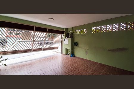 Casa à venda com 219m², 3 quartos e 2 vagasGaragem