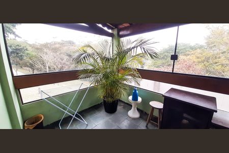 Casa à venda com 219m², 3 quartos e 2 vagasVaranda da Suíte