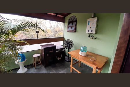 Casa à venda com 219m², 3 quartos e 2 vagasVaranda da Suíte