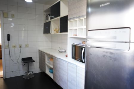 Apartamento para alugar com 149m², 3 quartos e 2 vagasCozinha