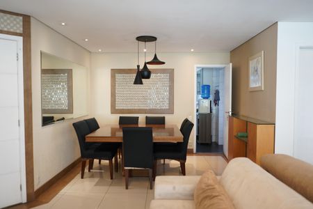 Apartamento para alugar com 149m², 3 quartos e 2 vagasSala